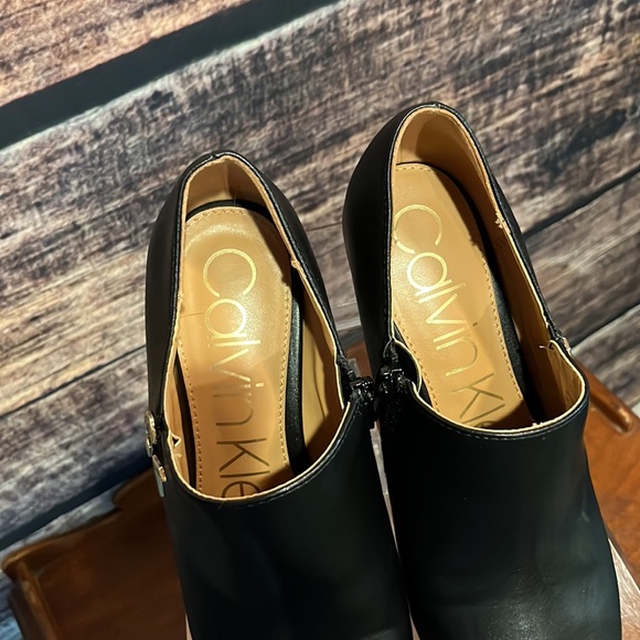 Calvin Klein bootie heels - Picture 8 of 11